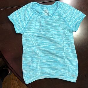 Athleta Girl Power Up T sport shirt